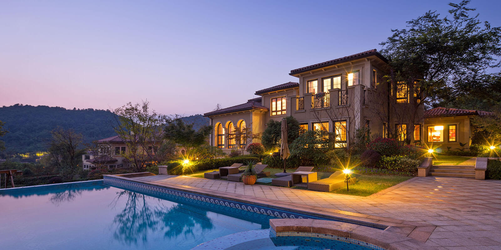 get beautiful luxury home with the help California Lenders